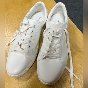 Banana Republic Leather Sneakers